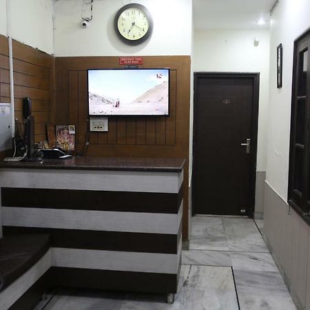 Time Square Guest House Τζαλαντάρ Εξωτερικό φωτογραφία