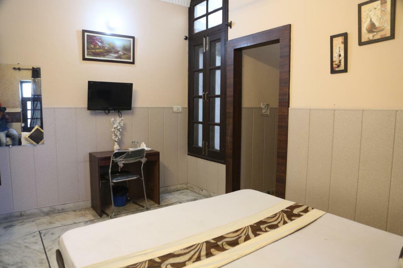 Time Square Guest House Τζαλαντάρ Εξωτερικό φωτογραφία