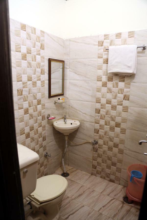 Time Square Guest House Τζαλαντάρ Εξωτερικό φωτογραφία