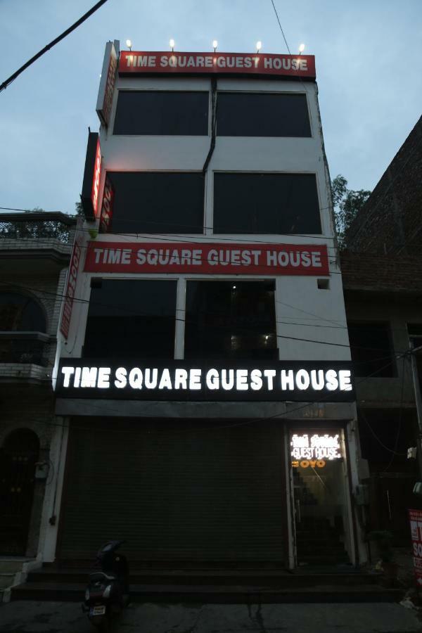 Time Square Guest House Τζαλαντάρ Εξωτερικό φωτογραφία