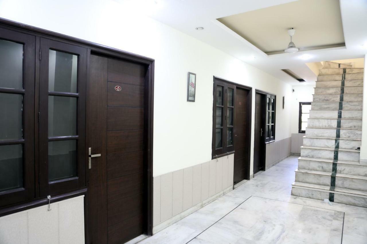 Time Square Guest House Τζαλαντάρ Εξωτερικό φωτογραφία